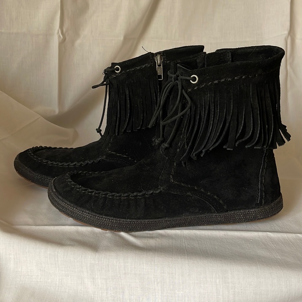 UGG Australia Kaysa Fringe Moccasin side zip Booties- black suede-size 8.5
